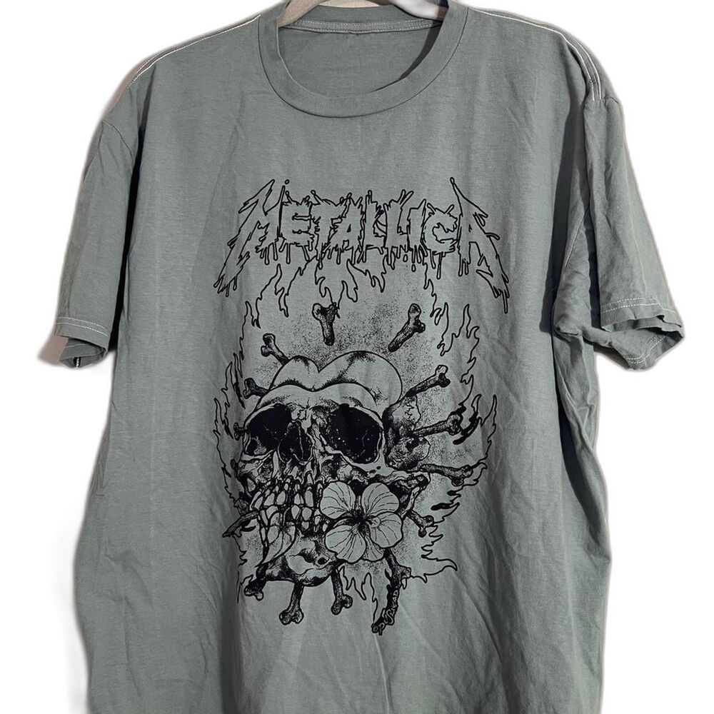 Metallica Men's Blue and Green T-shirt